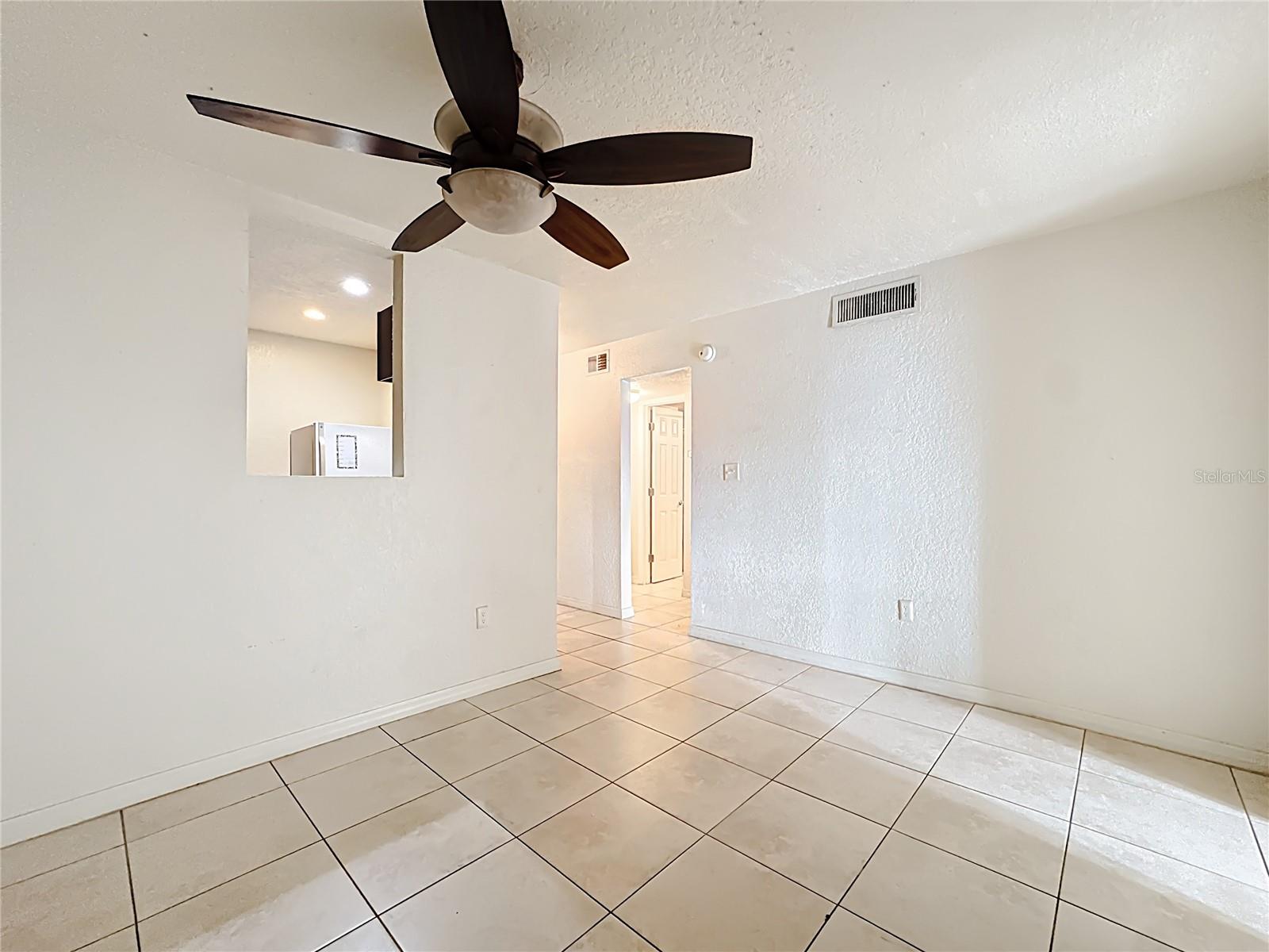 METRO/MICHIGAN PARK CONDO - Residential
