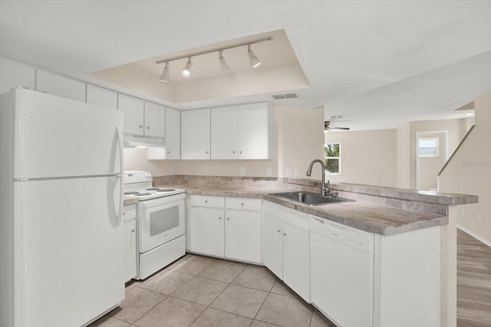 HEATHER SANDS CONDO - Residential Income