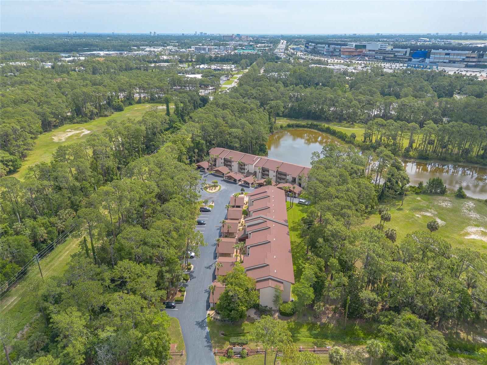 INDIGO POINT CONDO PH 01 - Residential