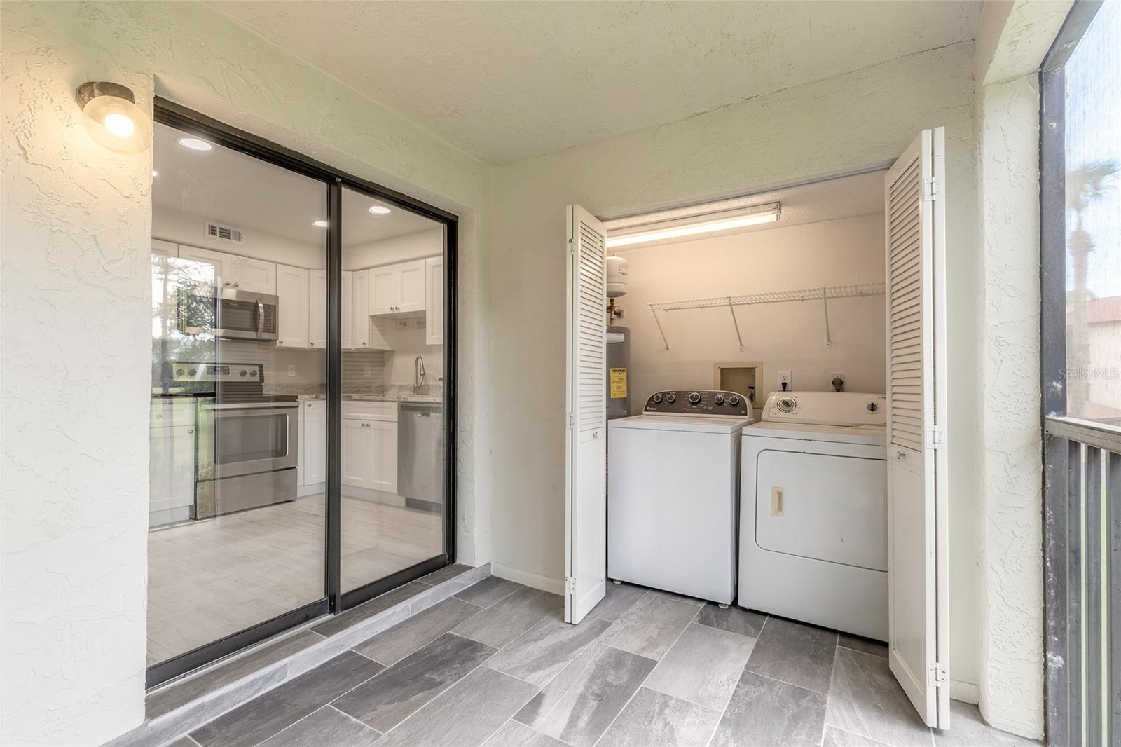 INDIGO POINT CONDO PH 01 - Residential