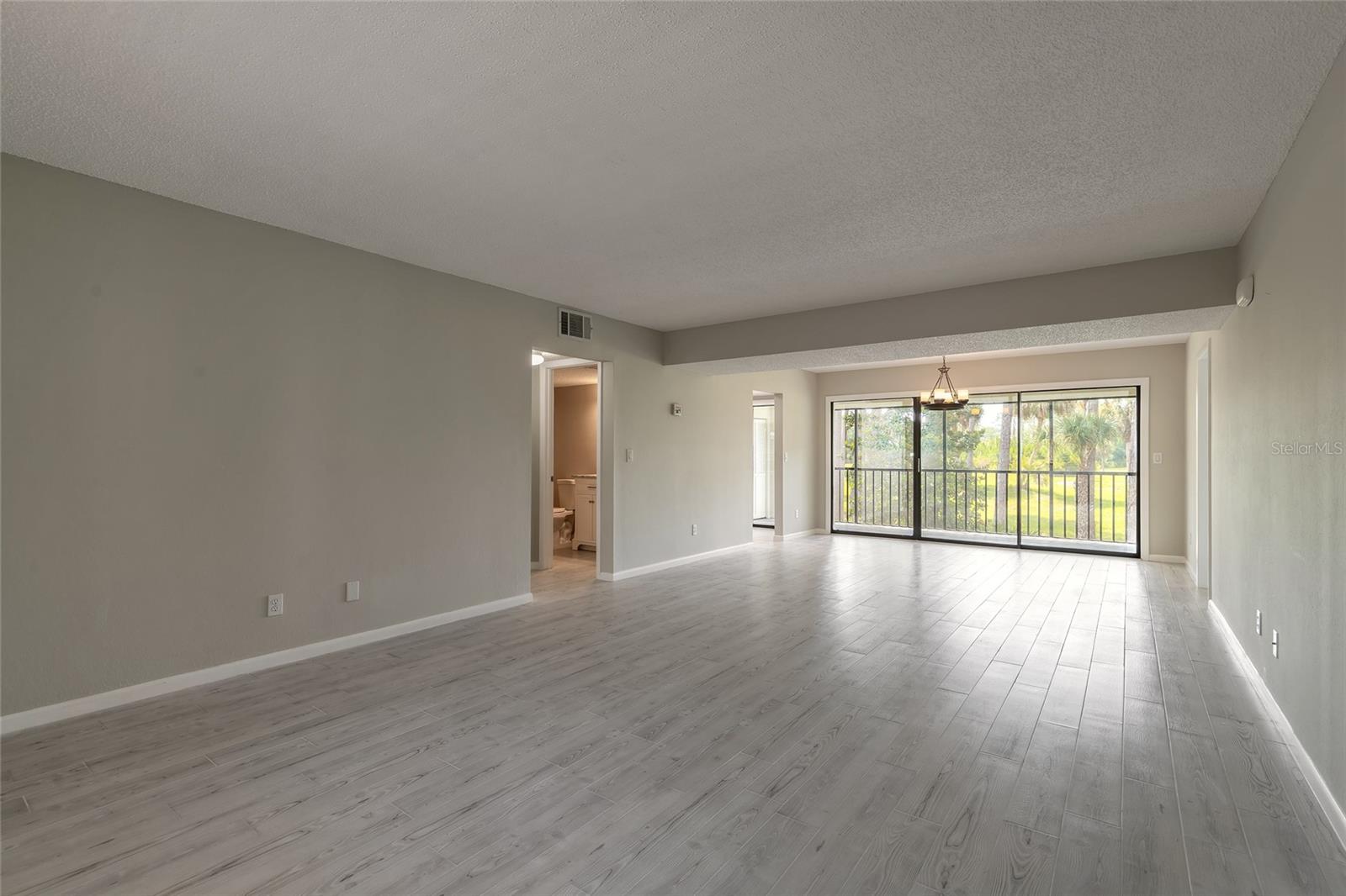 INDIGO POINT CONDO PH 01 - Residential