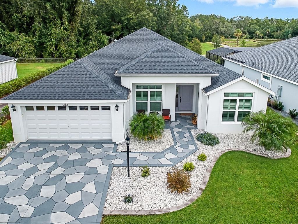 Photo of 1893 Vanbeck Circle, The Villages, FL 34762 (MLS # G5102002)