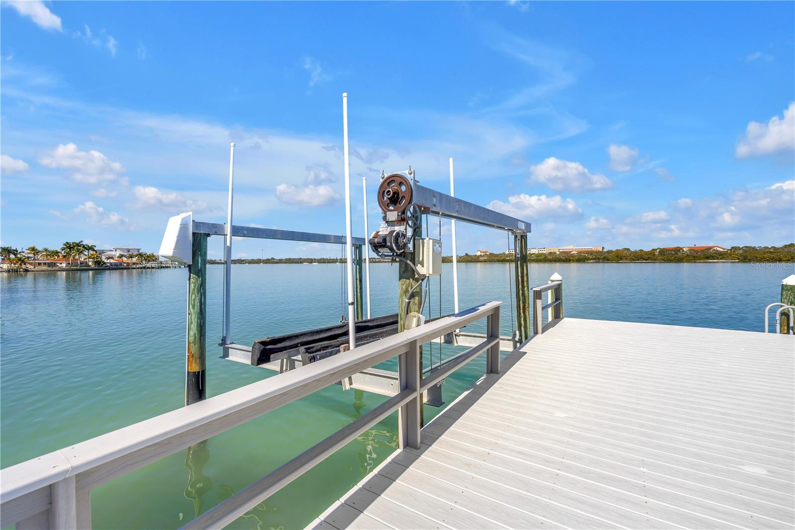 CRYSTAL ISLAND - Residential