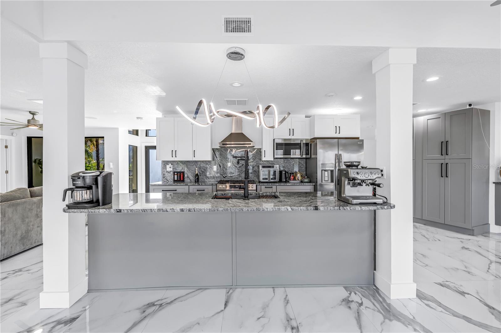 CRYSTAL ISLAND - Residential