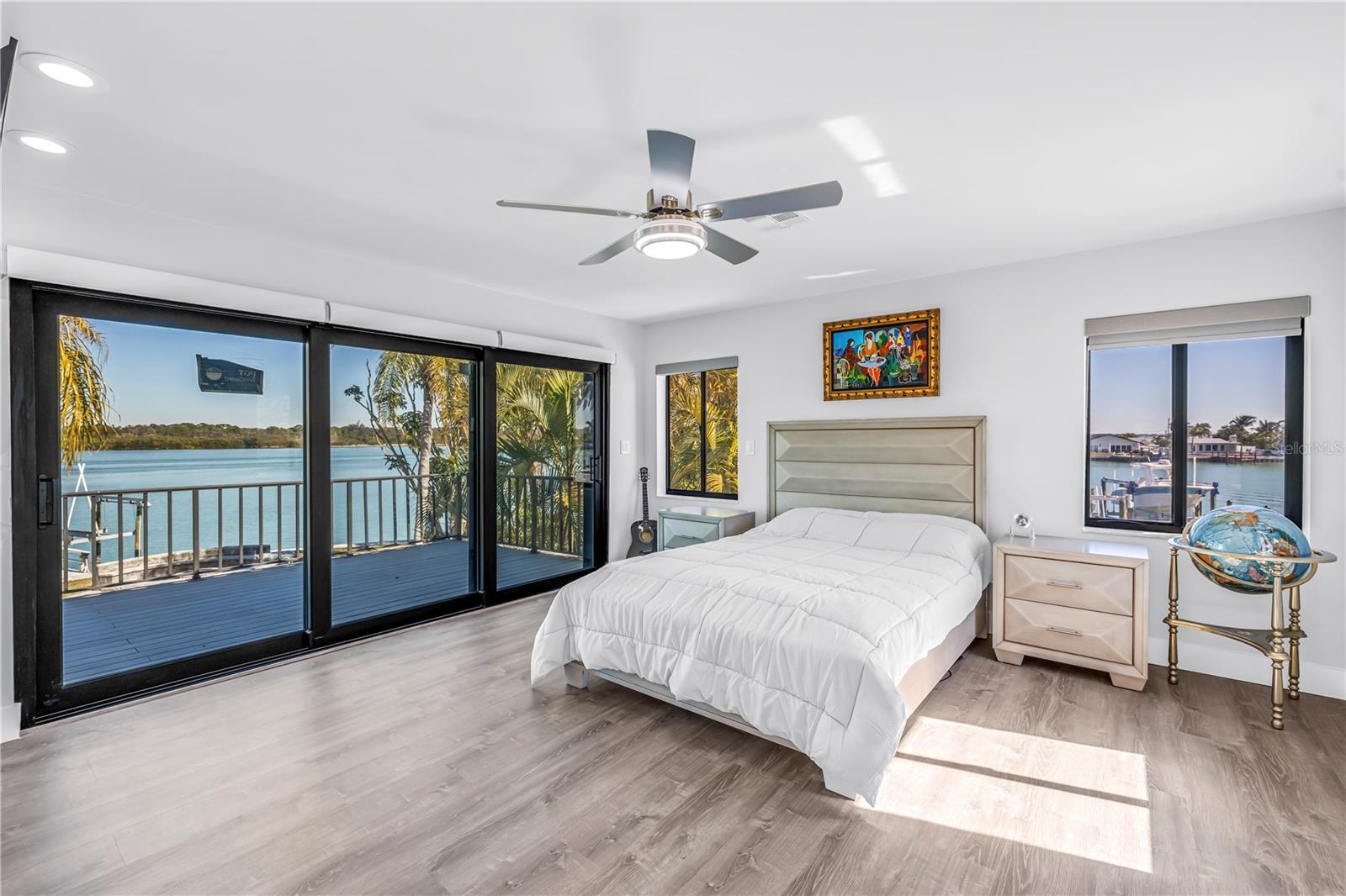 CRYSTAL ISLAND - Residential