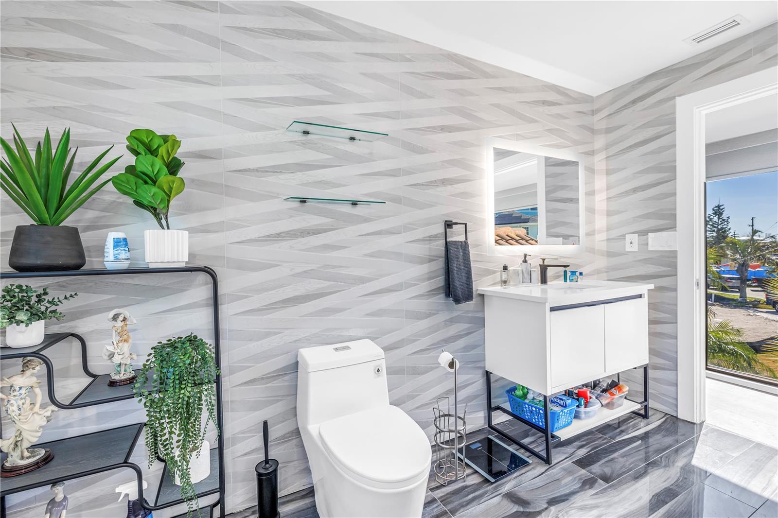 CRYSTAL ISLAND - Residential