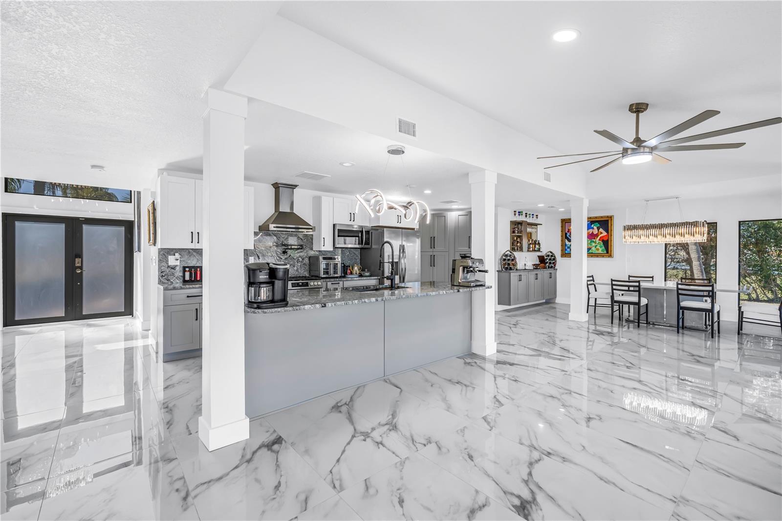 CRYSTAL ISLAND - Residential