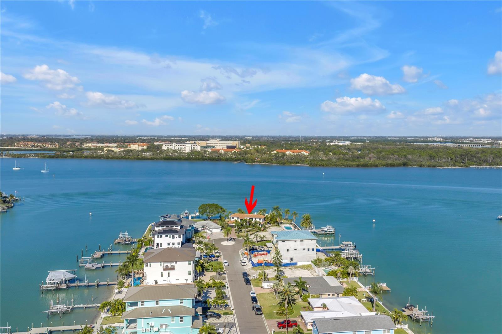 CRYSTAL ISLAND - Residential