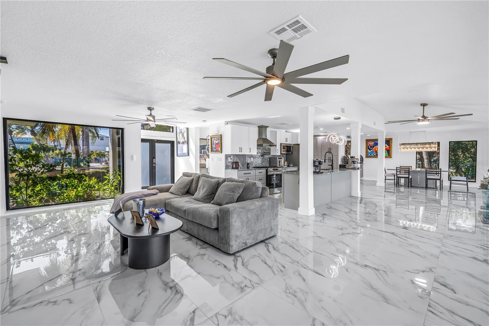 CRYSTAL ISLAND - Residential