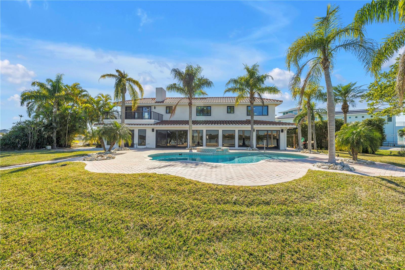 CRYSTAL ISLAND - Residential