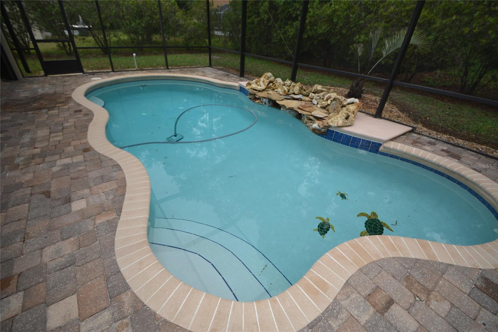 CYPRESS KNOLL - Residential Lease