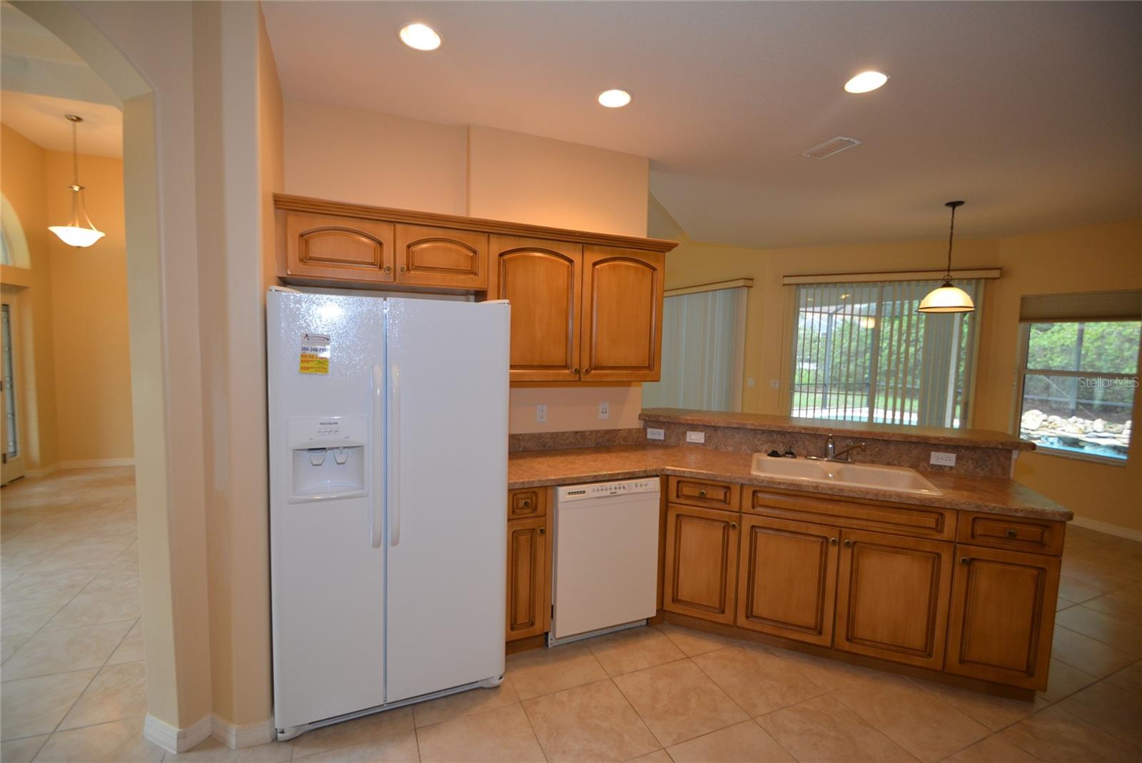 CYPRESS KNOLL - Residential Lease