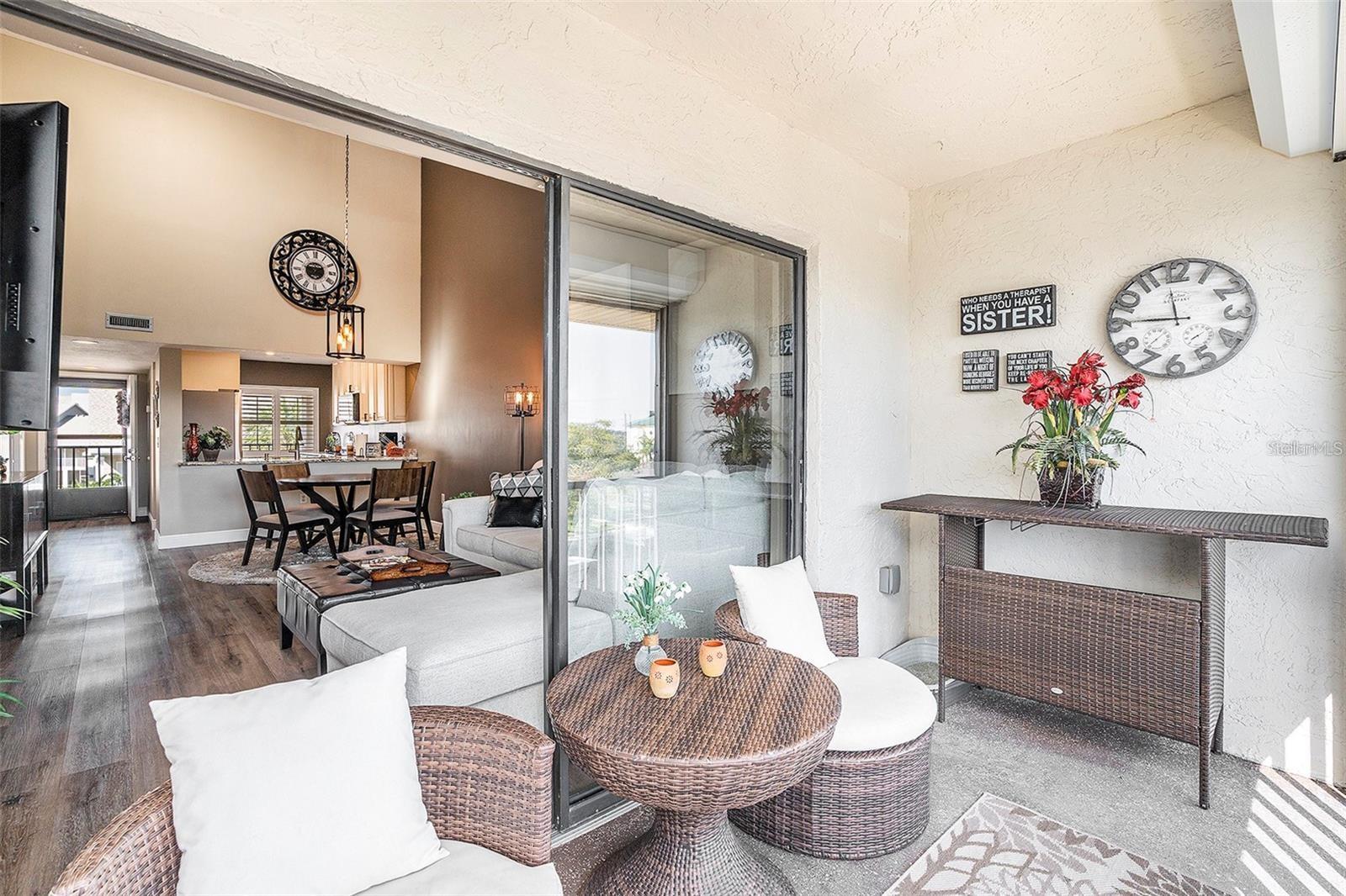 SAND PEBBLE POINTE CONDO 01 AMD 02 - Residential