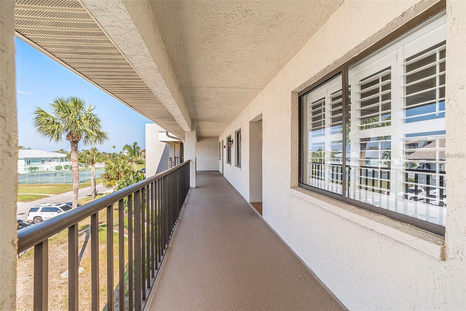 SAND PEBBLE POINTE CONDO 01 AMD 02 - Residential