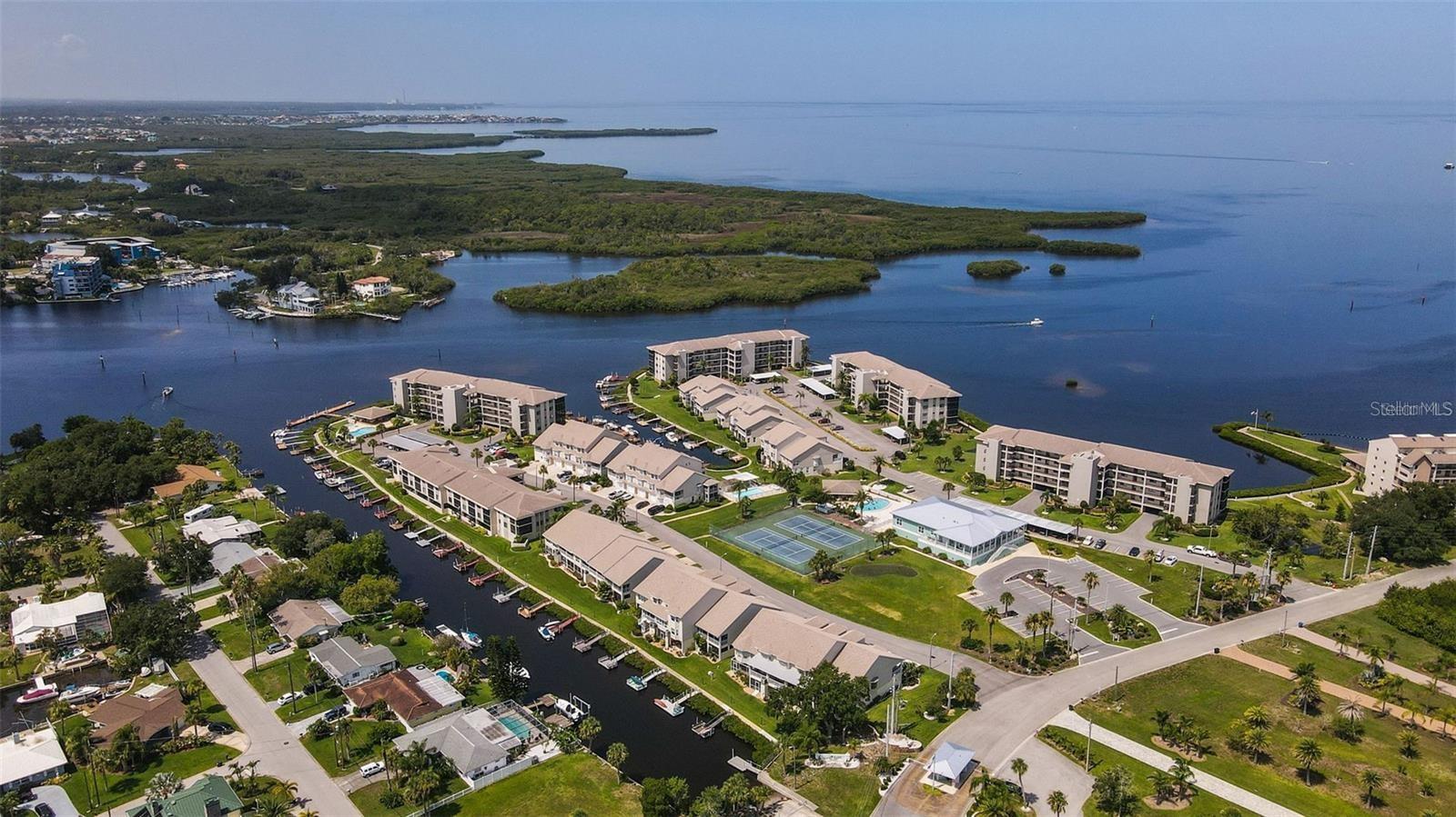 SAND PEBBLE POINTE CONDO 01 AMD 02 - Residential