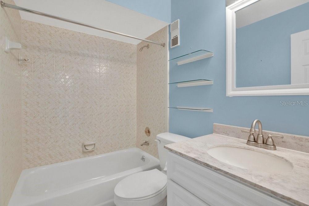 SLEEPY HARBOUR APTS CONDO - Residential