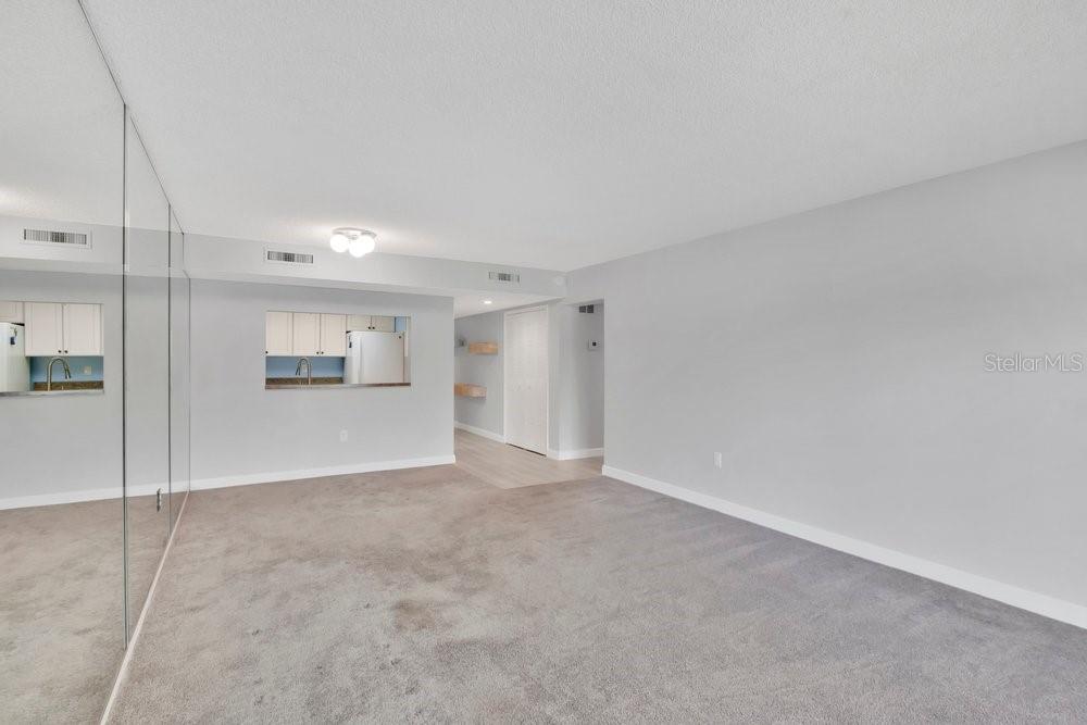 SLEEPY HARBOUR APTS CONDO - Residential