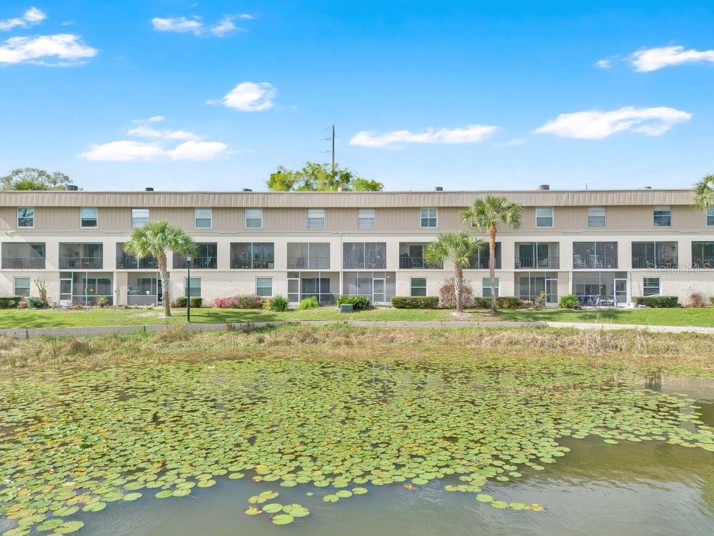 SLEEPY HARBOUR APTS CONDO - Residential