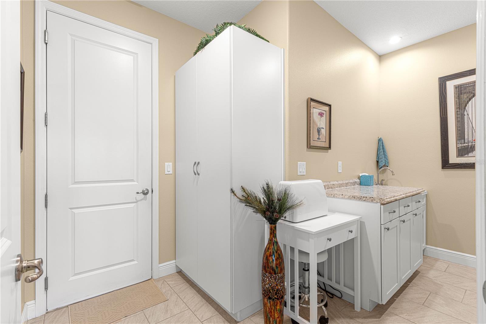 CANDLER HILLS - Residential