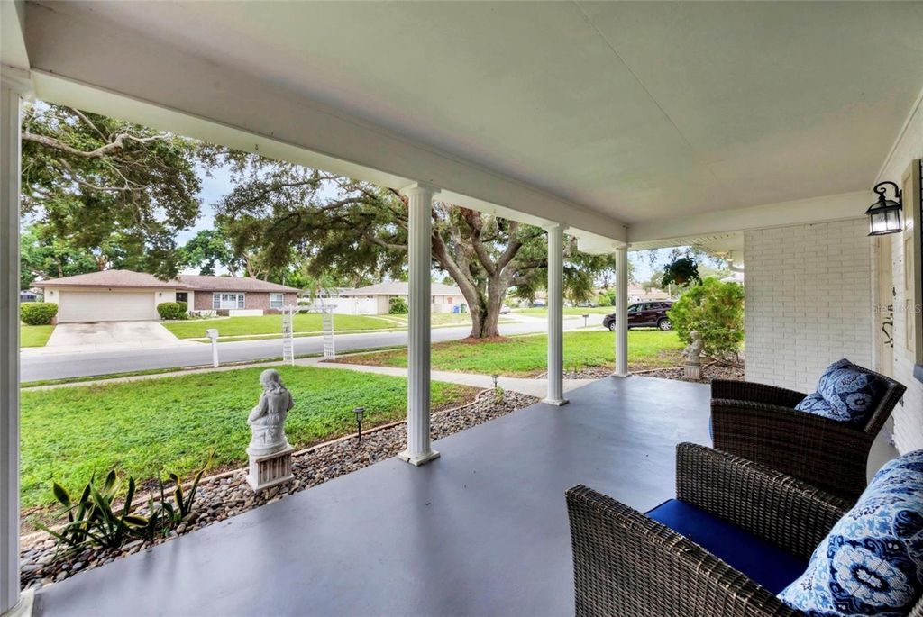 Photo of 4112 23rd Avenue W, Bradenton, FL 34205 (MLS # A4664429)