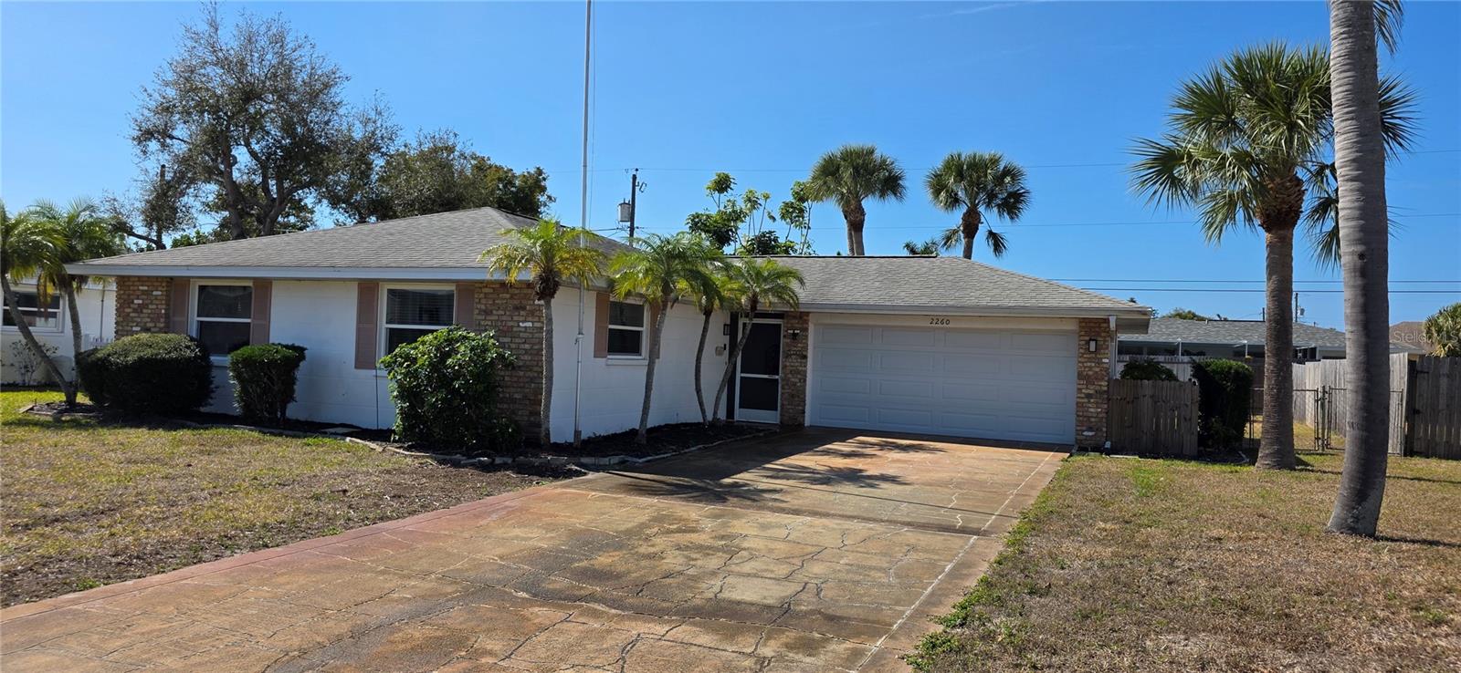 VENICE GARDENS - Residential