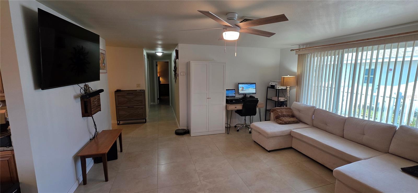 VENICE GARDENS - Residential