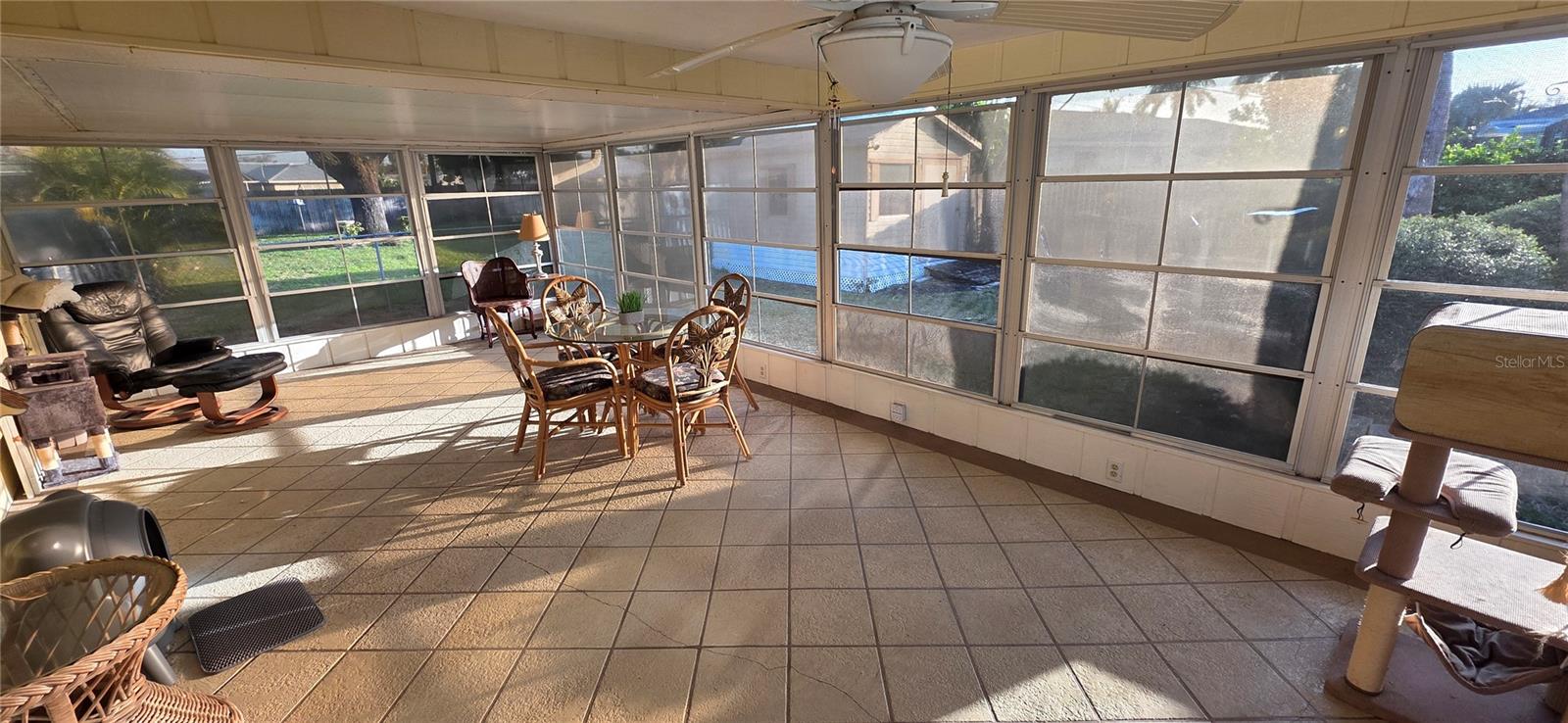 VENICE GARDENS - Residential