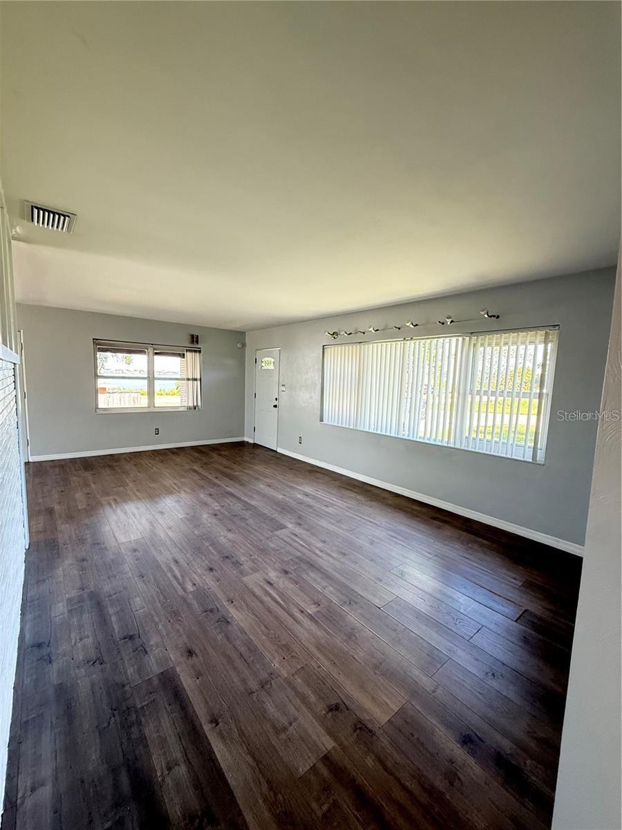 FANNING SHORES SUB - Residential