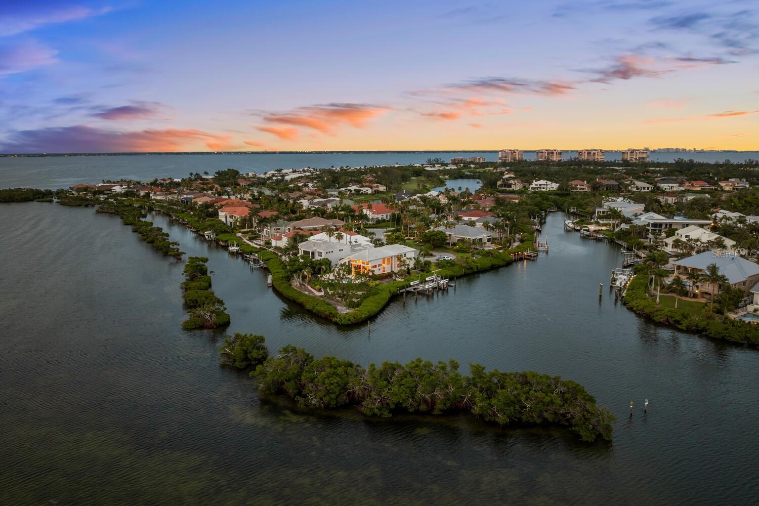 QUEENS HARBOUR - Residential