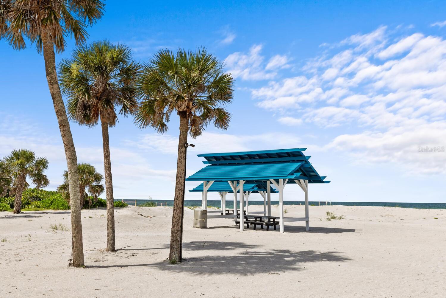 QUEENS HARBOUR - Residential