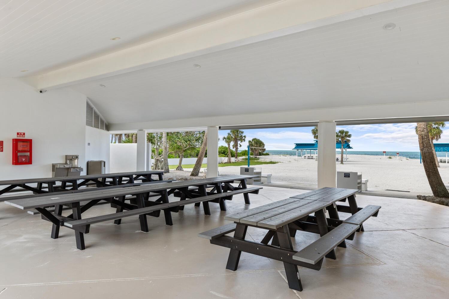 QUEENS HARBOUR - Residential