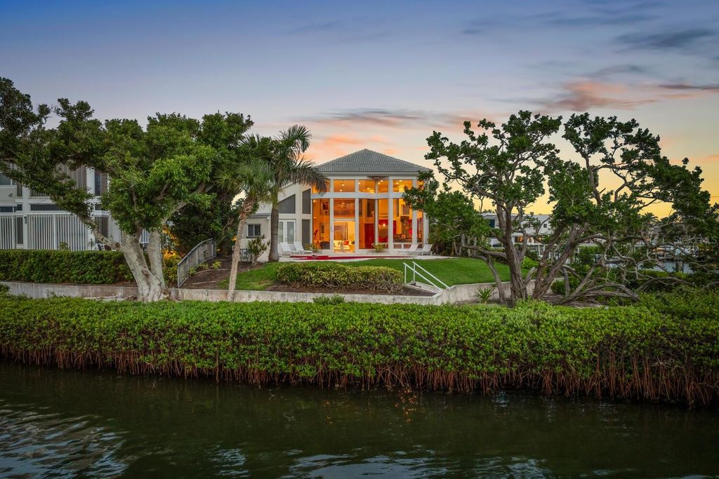 Photo of 3576 Fair Oaks Way, Longboat Key, FL 34228 (MLS # A4658145)