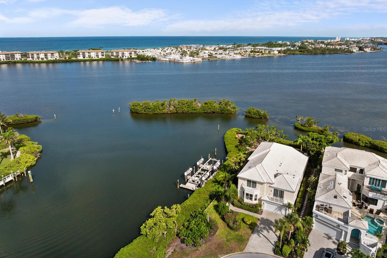 QUEENS HARBOUR - Residential