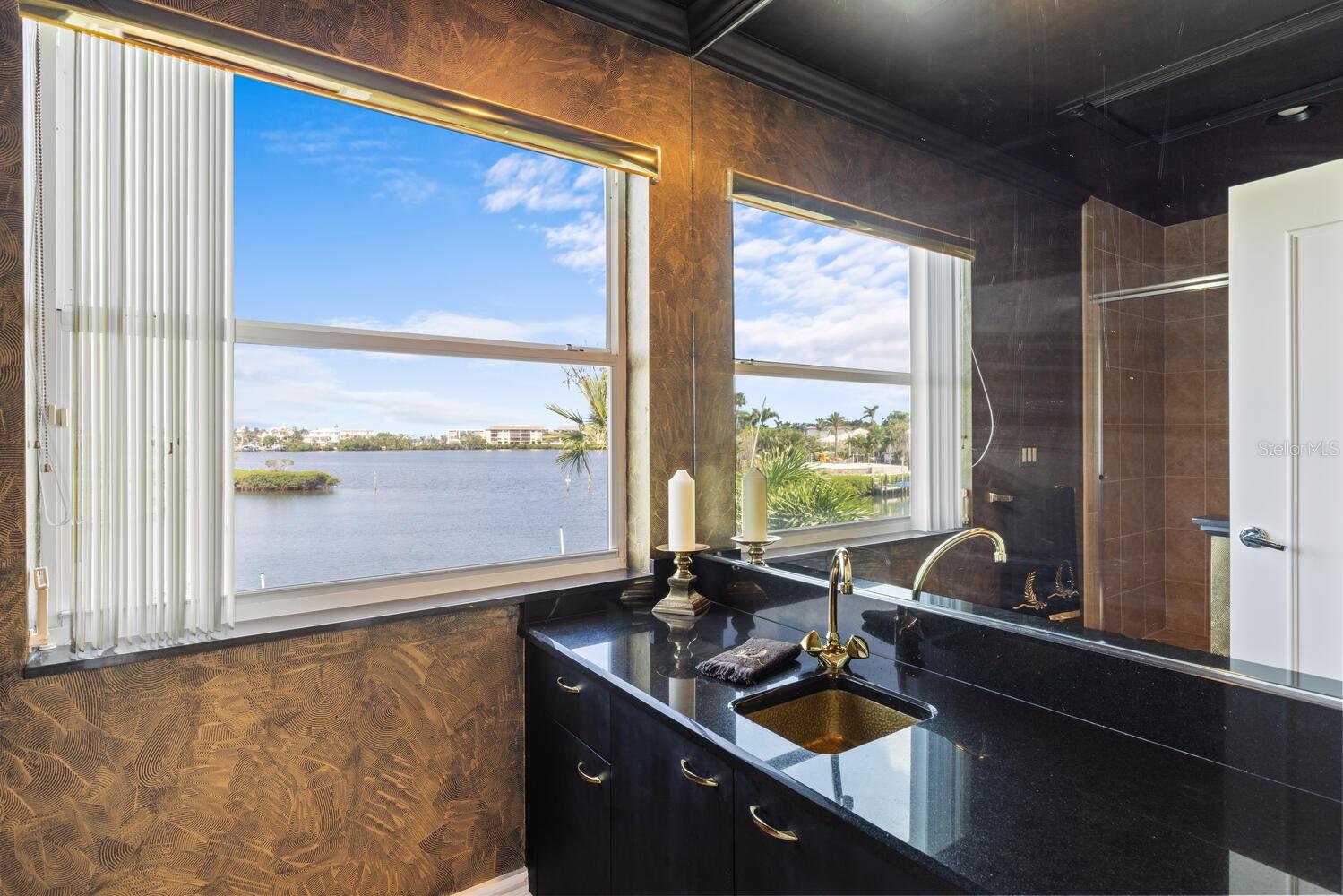 QUEENS HARBOUR - Residential