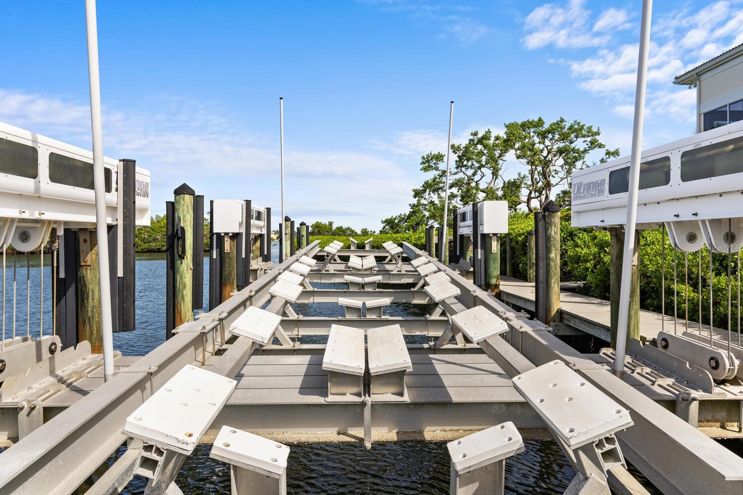 QUEENS HARBOUR - Residential