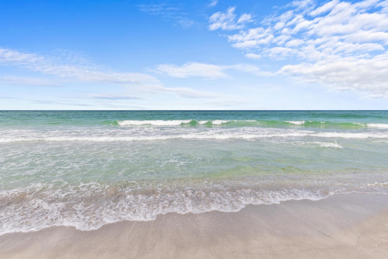 QUEENS HARBOUR - Residential