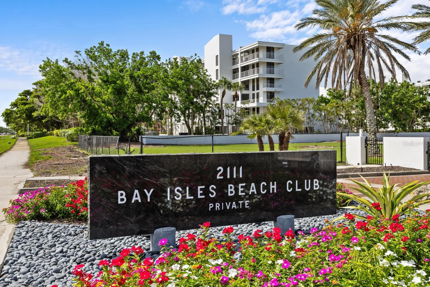 QUEENS HARBOUR - Residential