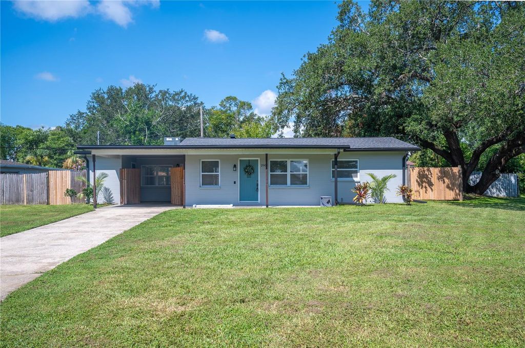 Photo of 2903 Stanhope Avenue, Lakeland, FL 33803 (MLS # L4963304)