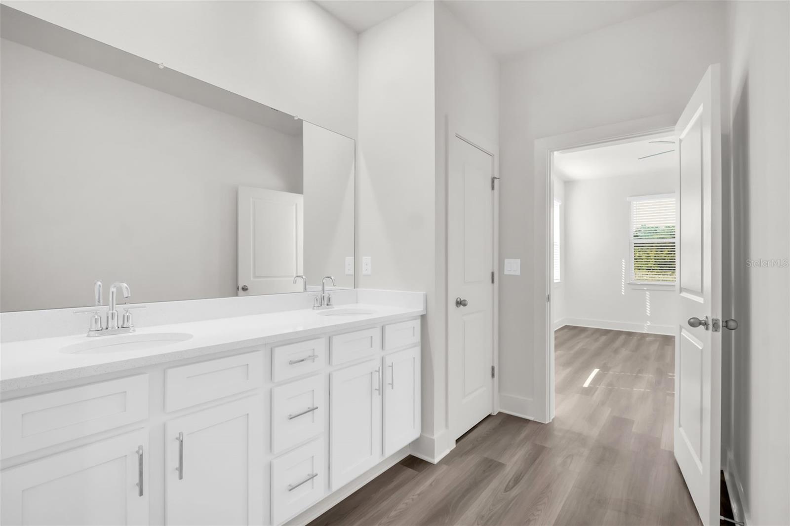 EMERALD FIELDS - Residential