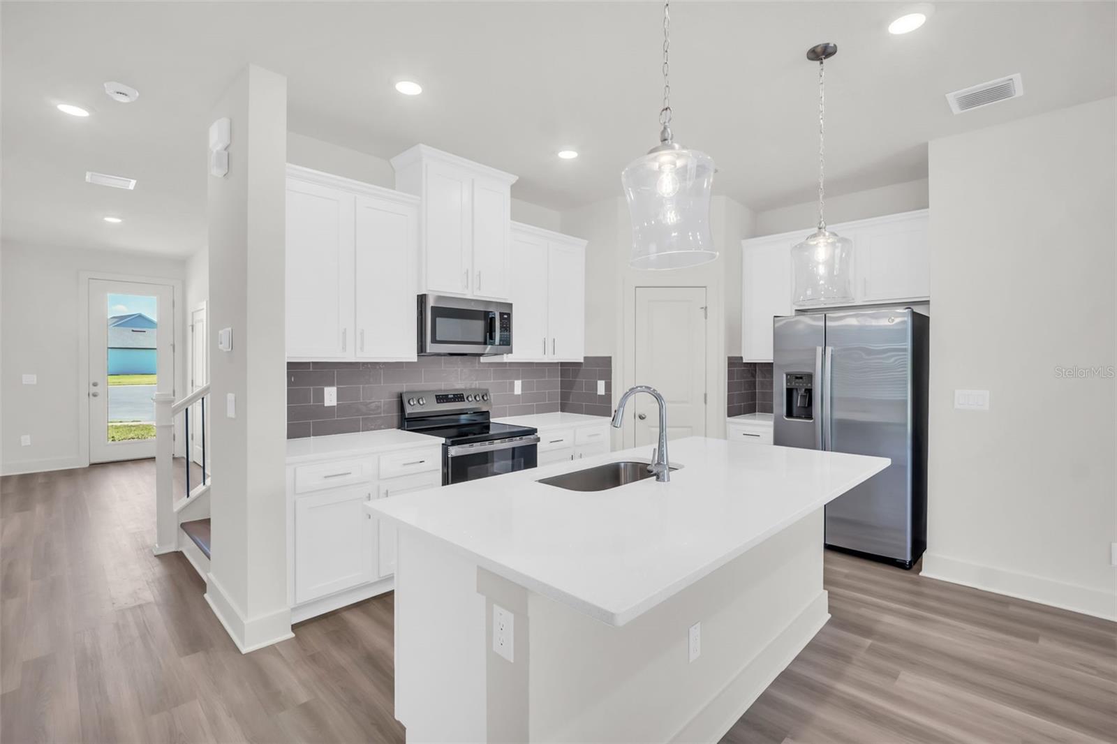 EMERALD FIELDS - Residential