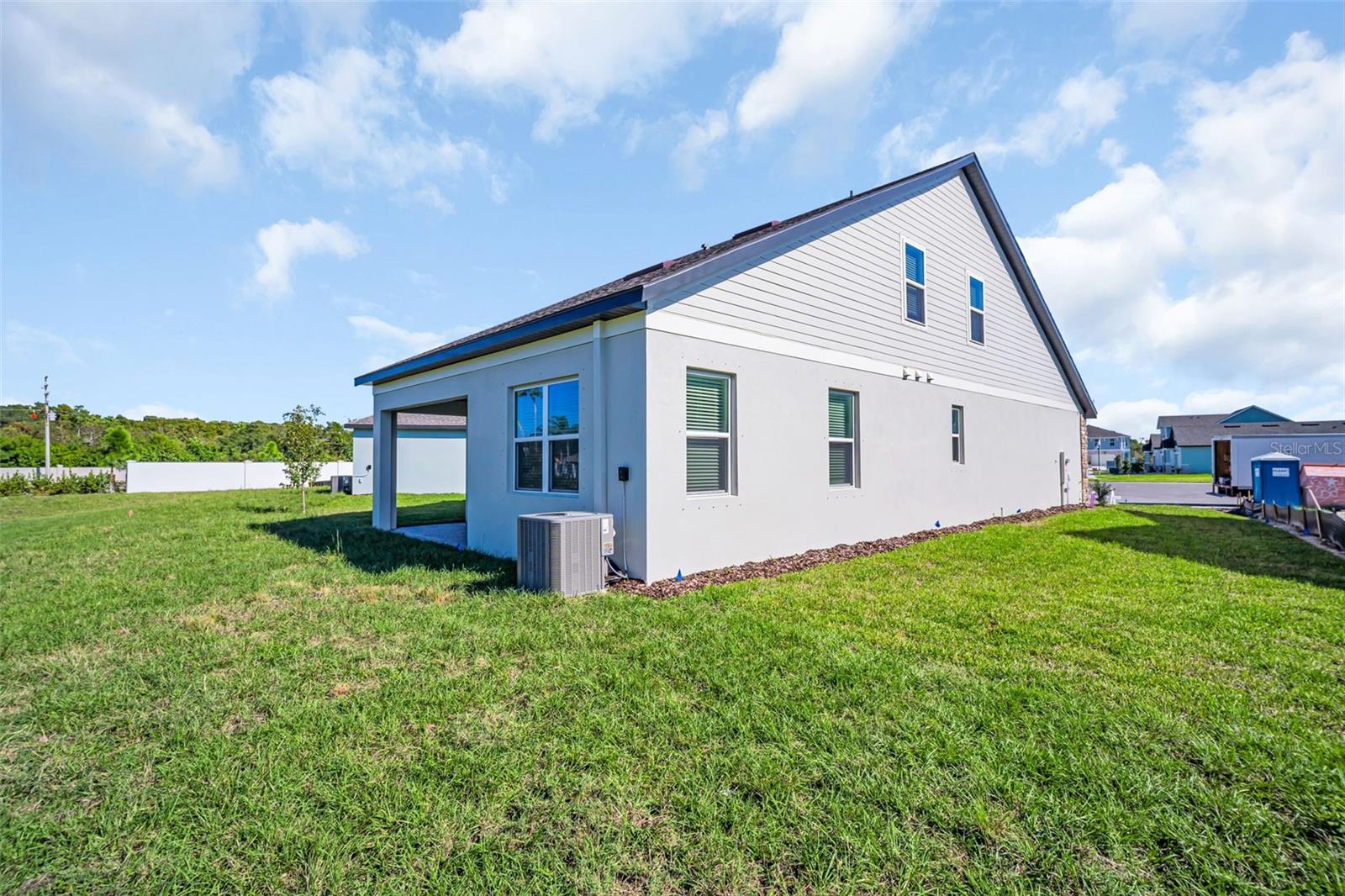 EMERALD FIELDS - Residential