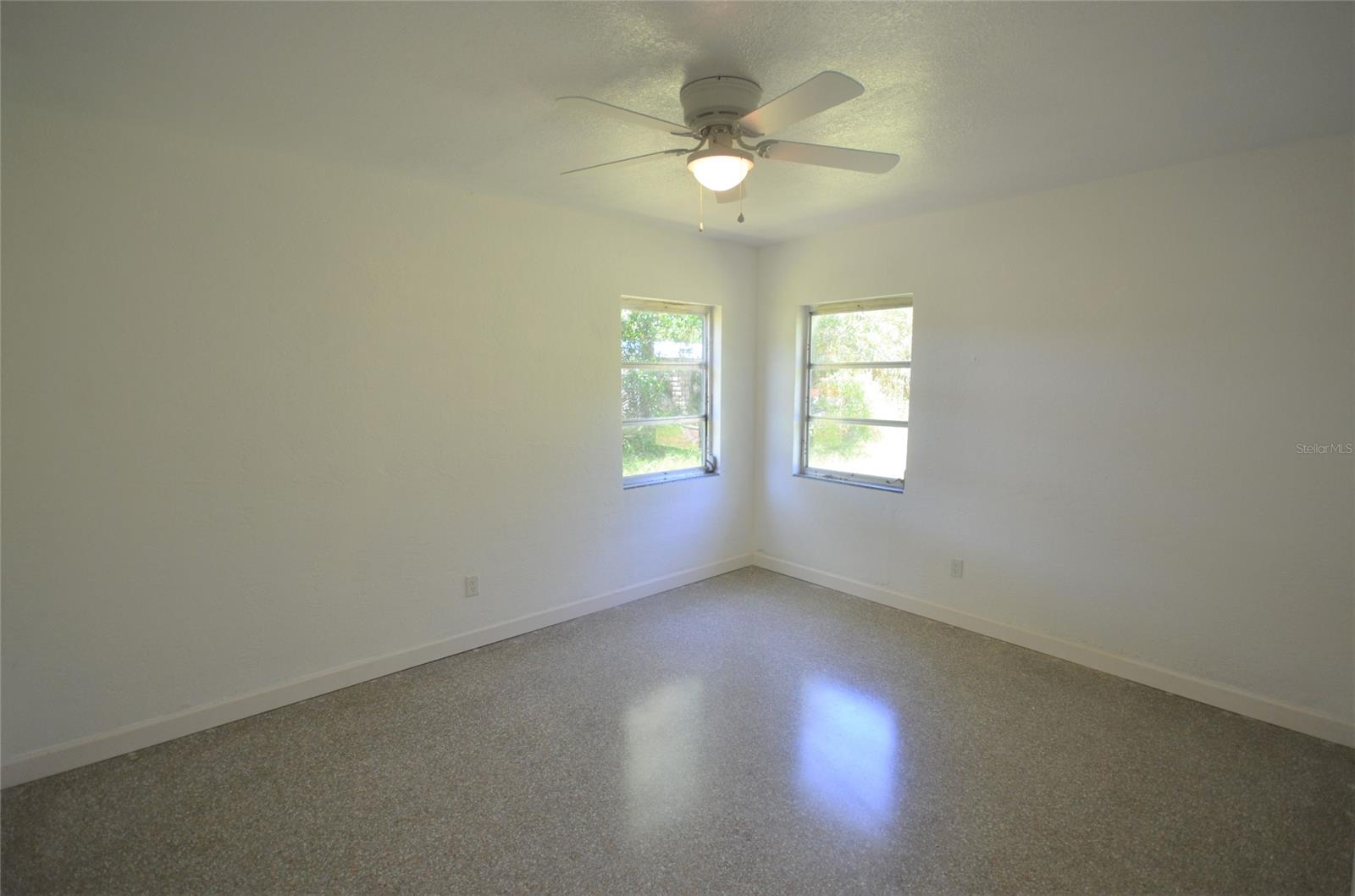 Florida Shores 01 - Residential