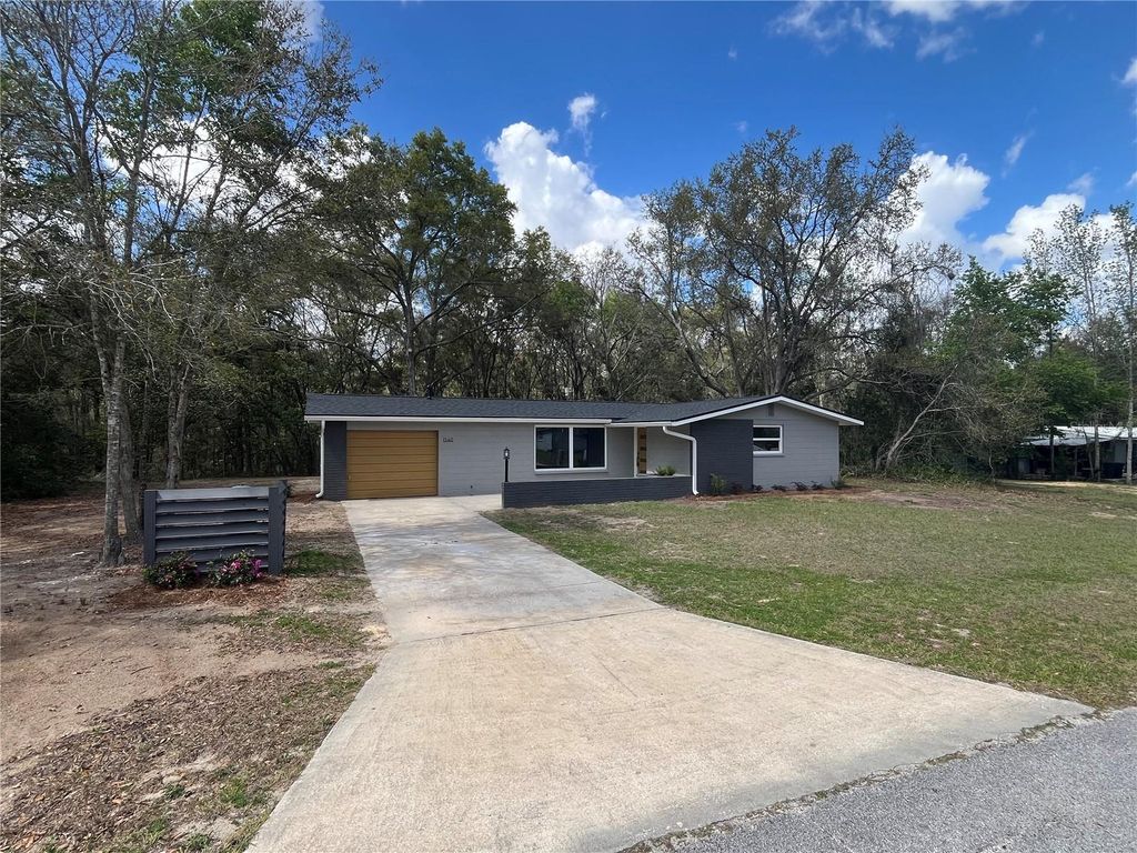 Photo of 1540 NE 157th Avenue, Williston, FL 32696 (MLS # OM720119)