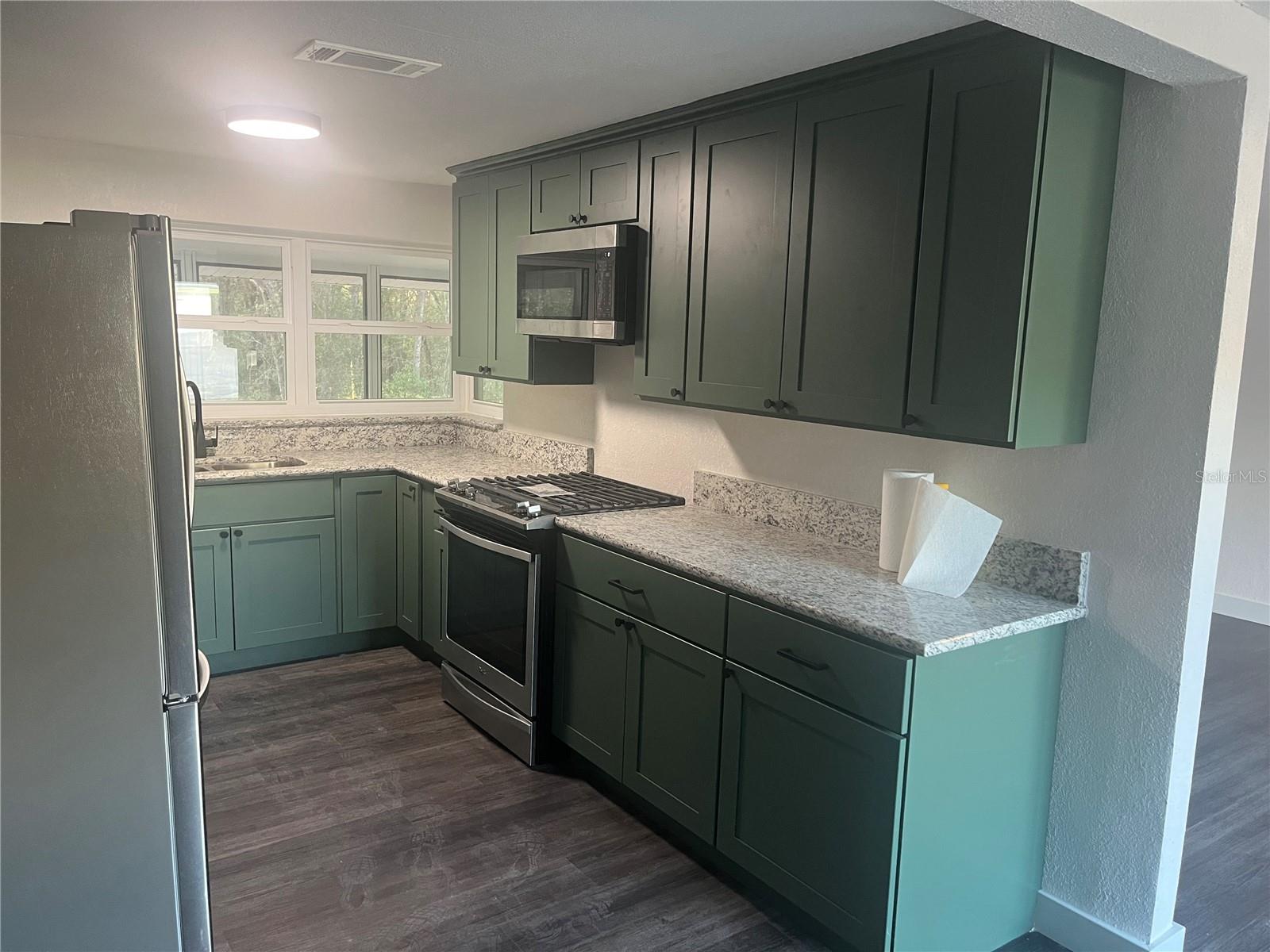 WILLISTON HIGHLANDS UN #1 - Residential