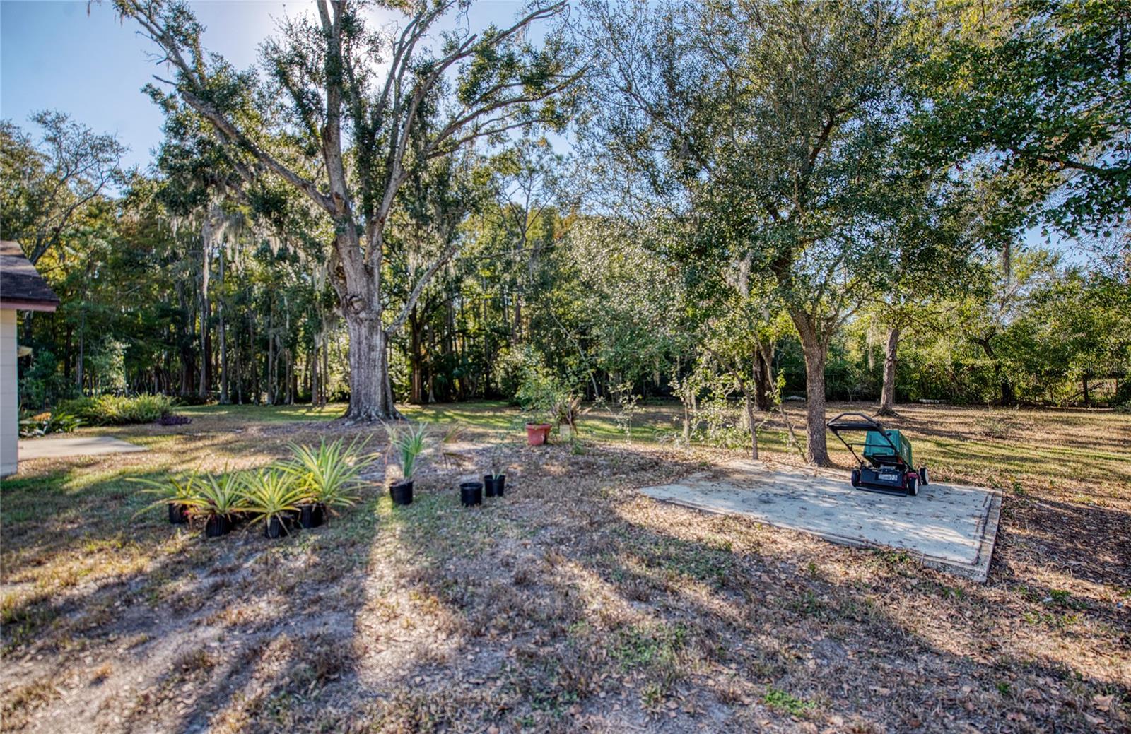 HENDERSON ROAD SUB UNIT 5 - Residential