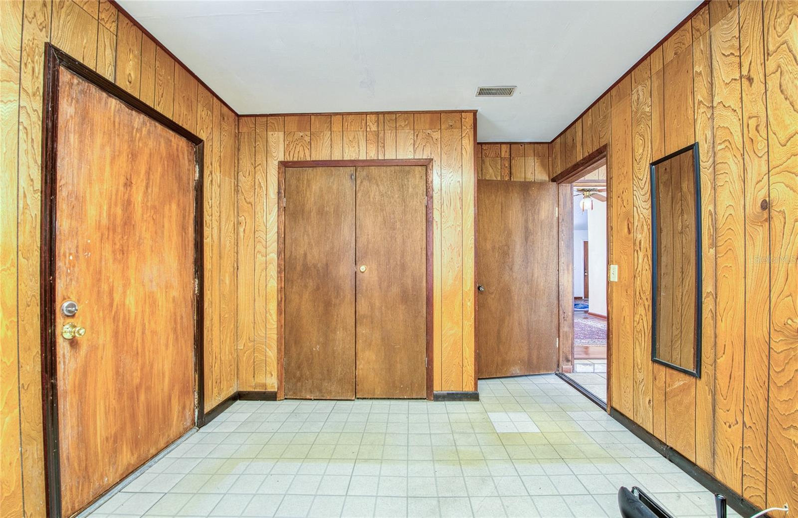 HENDERSON ROAD SUB UNIT 5 - Residential