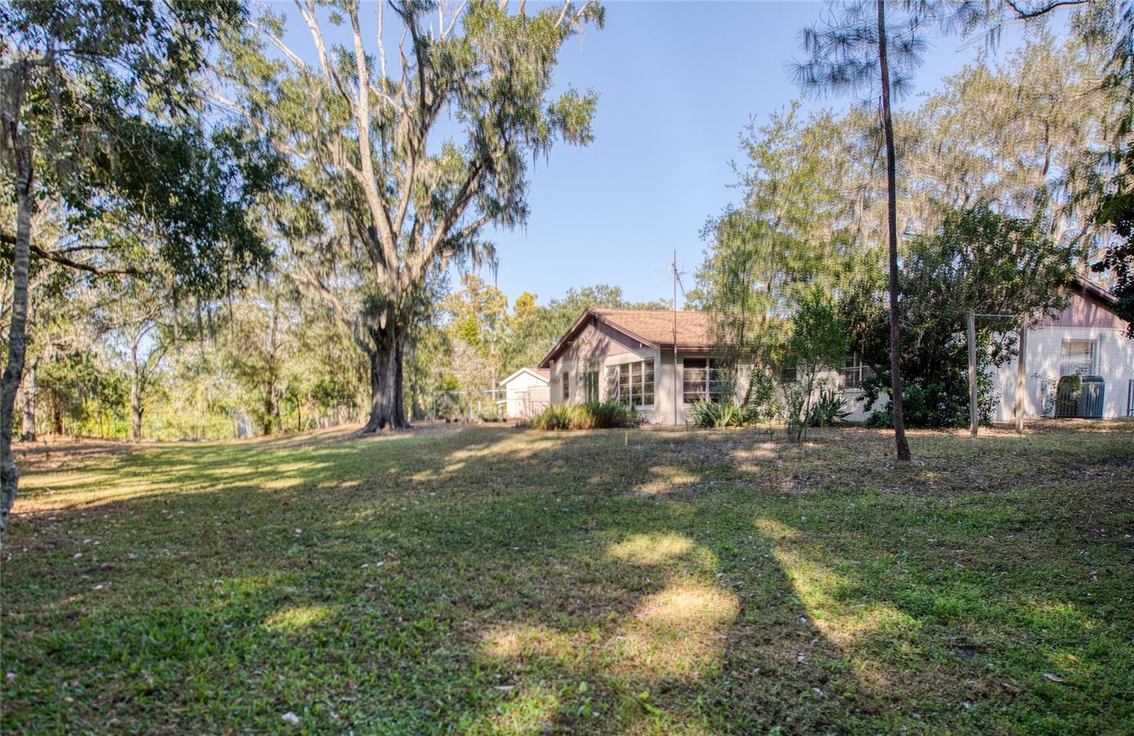 HENDERSON ROAD SUB UNIT 5 - Residential