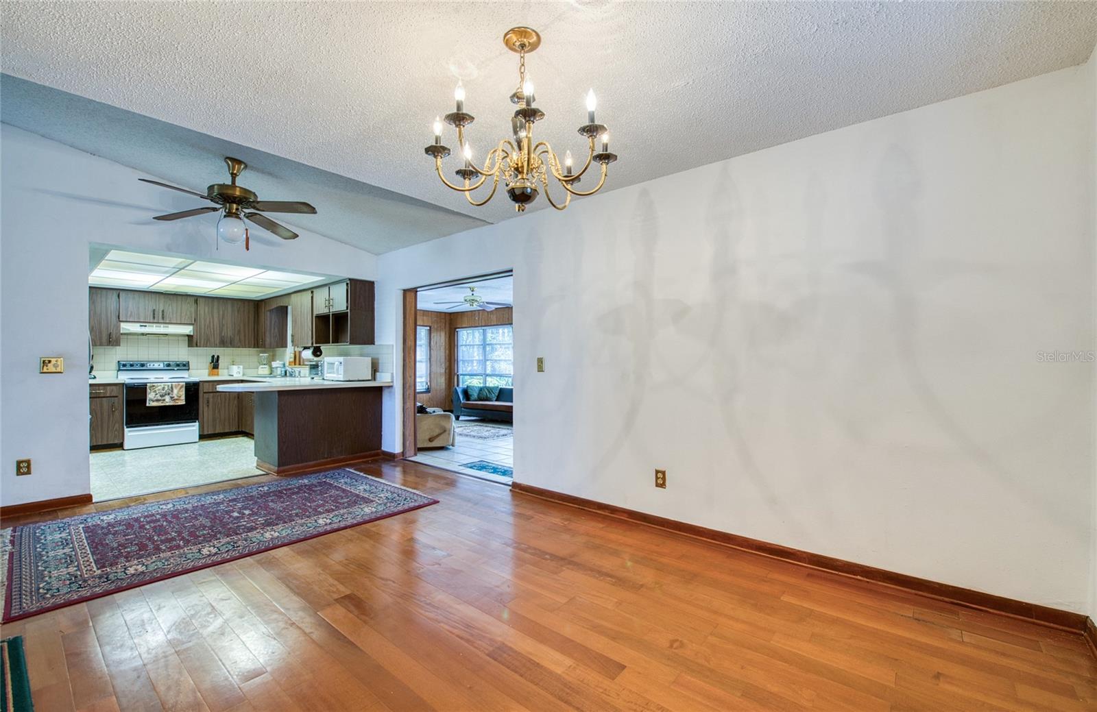 HENDERSON ROAD SUB UNIT 5 - Residential