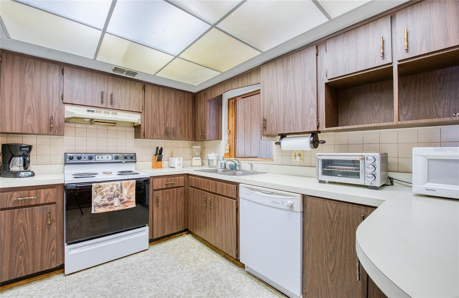 HENDERSON ROAD SUB UNIT 5 - Residential