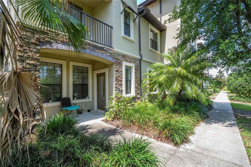 Photo of 1327 Shinnecock Hills Drive, Davenport, FL 33896 (MLS # O6435630)
